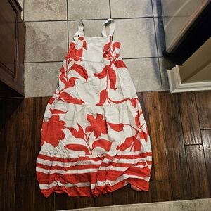 Nine West Women's Maxi Dress with Red Floral Design